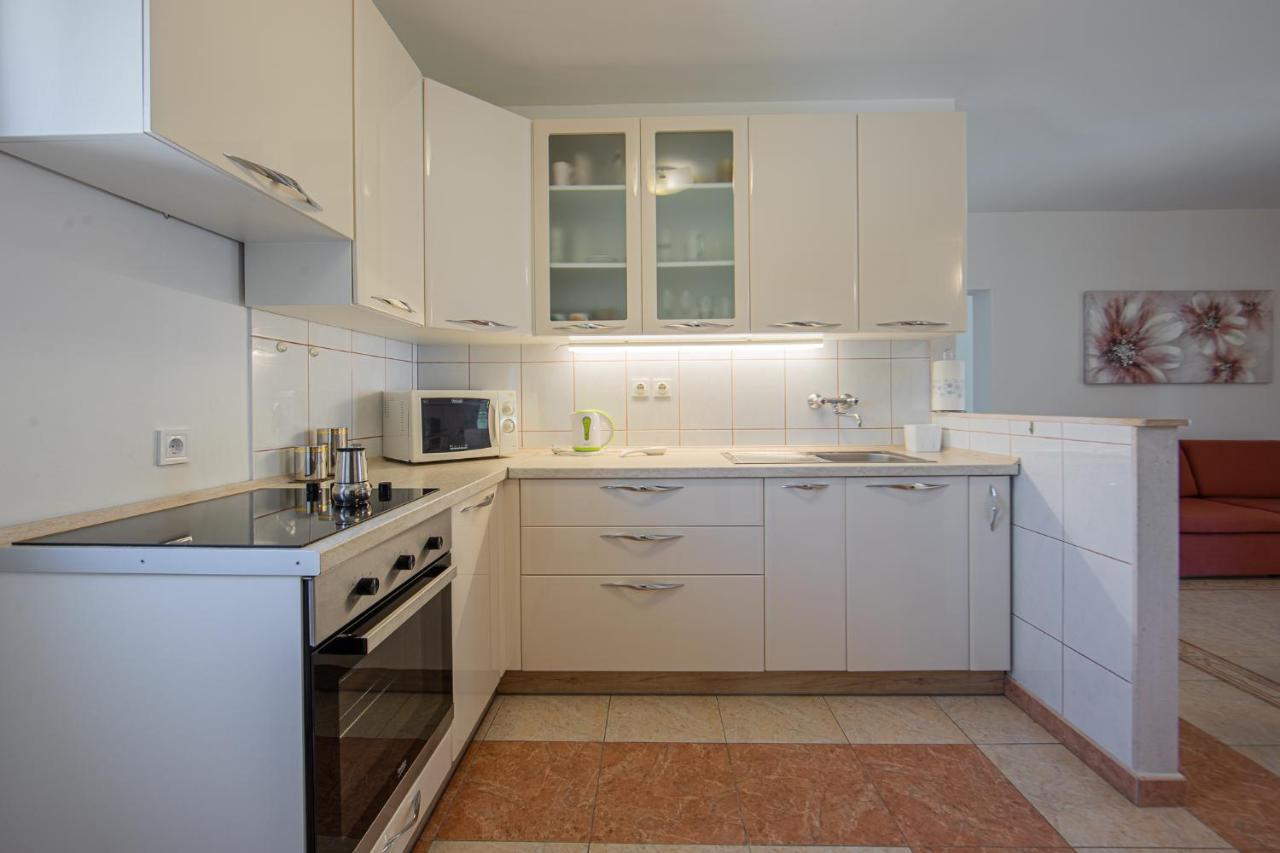 Apartmani Mares Ražanj Extérieur photo
